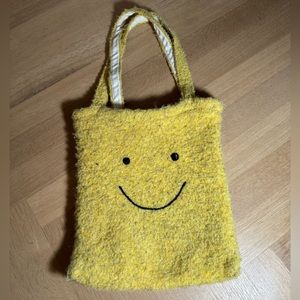 Urban Outfitters - Ellie Icon Knit Tote